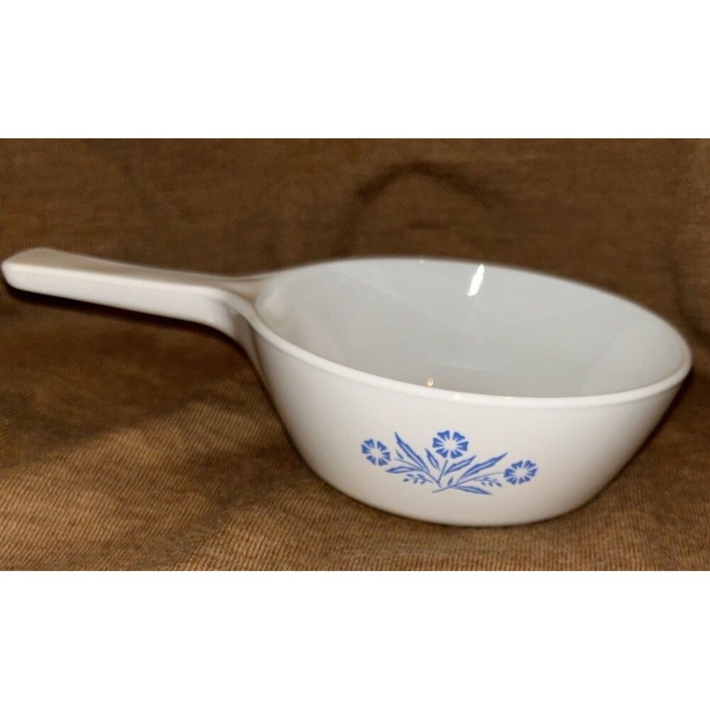 Vintage Corning Ware Blue Cornflower 1 Pint Sauce Pot P-81-B No Lid Pristine